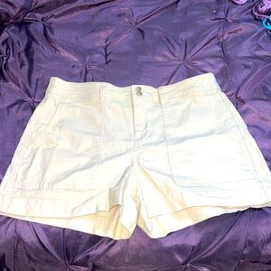 A New Day size 16 ladies shorts